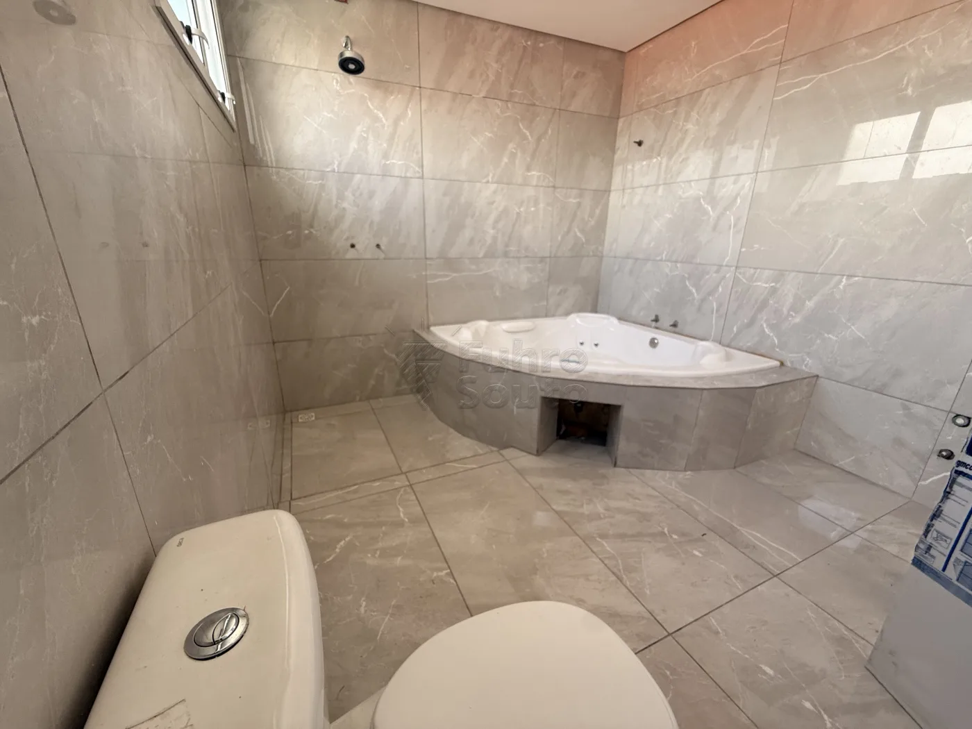 Alugar Casa / Padr&atilde;o em Pelotas R$ 99.999,00 - Foto 8