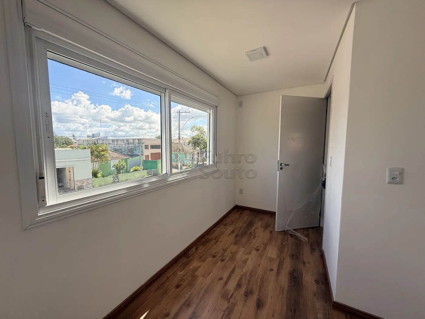 Alugar Casa / Padr&atilde;o em Pelotas R$ 99.999,00 - Foto 7