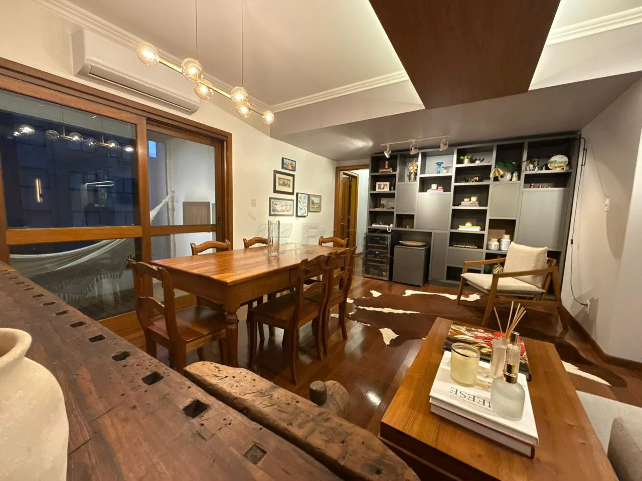 Alugar Apartamento / Padr&atilde;o em Pelotas R$ 1.750,00 - Foto 2