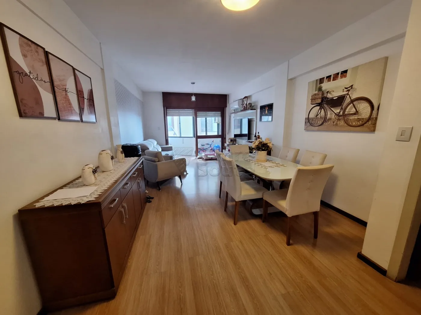 Alugar Apartamento / Padr&atilde;o em Pelotas R$ 1.800,00 - Foto 3