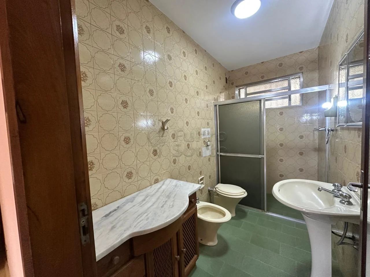 Alugar Casa / Padr&atilde;o em Pelotas R$ 99.999,00 - Foto 4