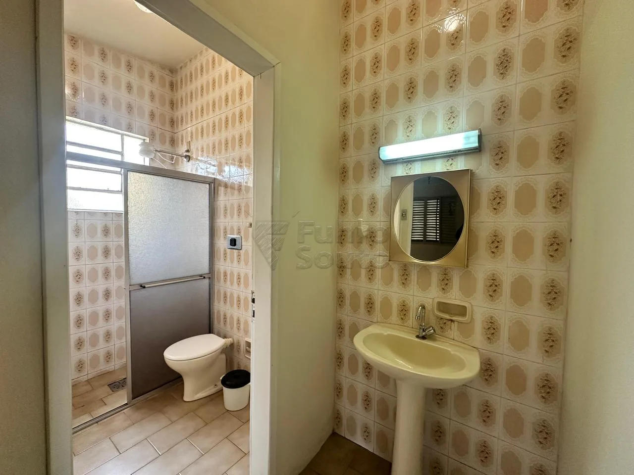 Alugar Casa / Padr&atilde;o em Pelotas R$ 99.999,00 - Foto 15