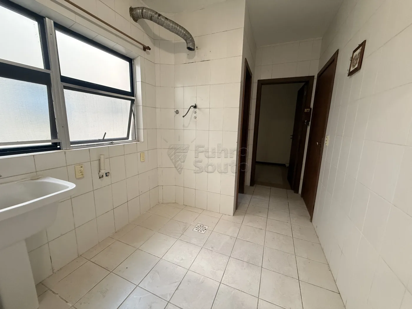 Alugar Apartamento / Cobertura em Pelotas R$ 2.000,00 - Foto 15