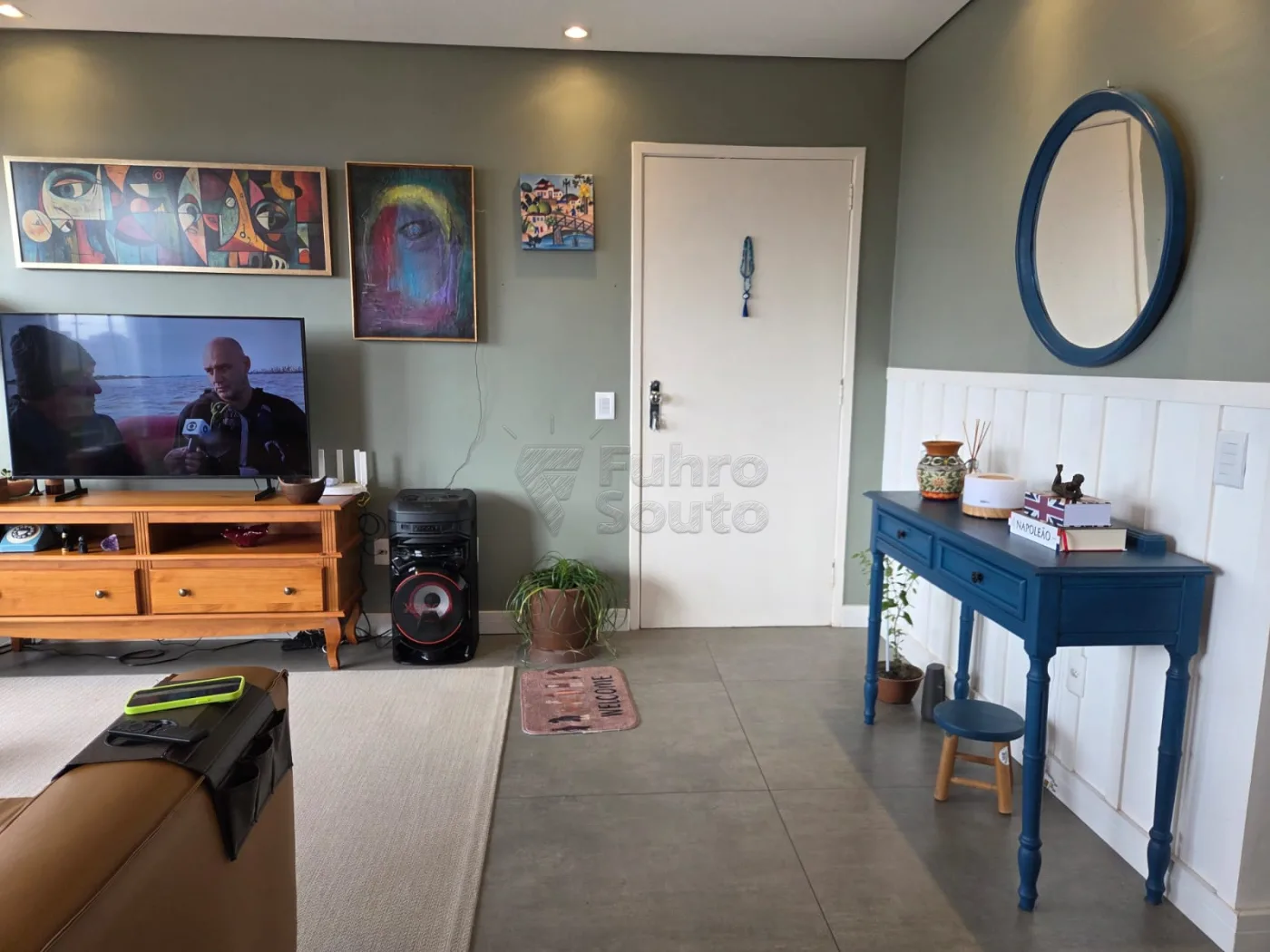 Alugar Apartamento / Padr&atilde;o em Pelotas R$ 1.800,00 - Foto 2