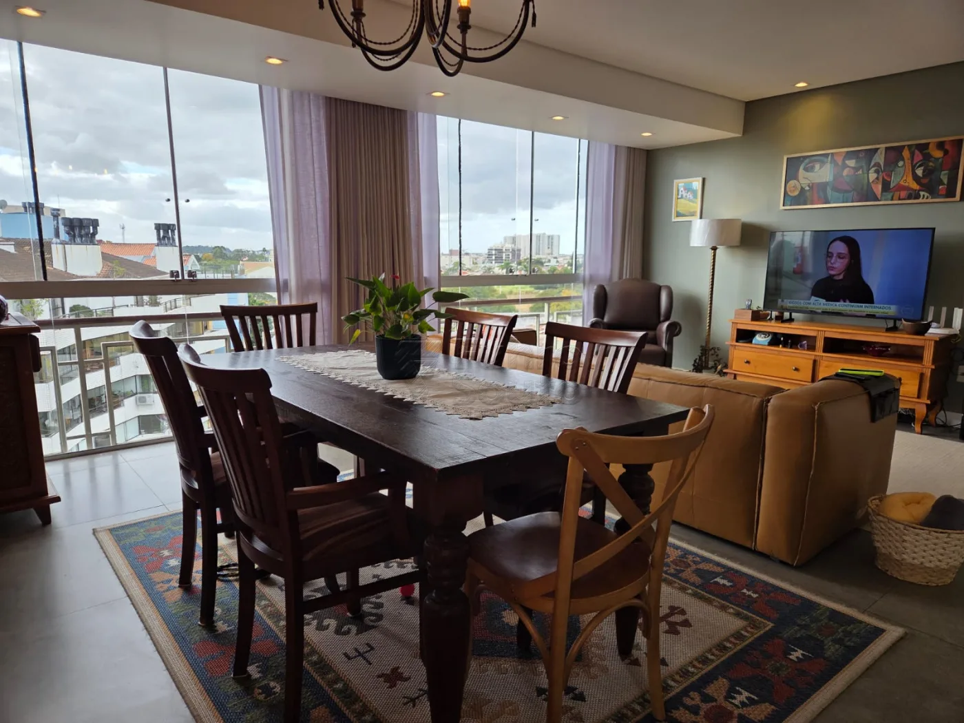 Alugar Apartamento / Padr&atilde;o em Pelotas R$ 1.800,00 - Foto 5