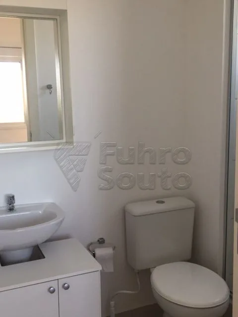 Alugar Apartamento / Padr&atilde;o em Pelotas R$ 1.700,00 - Foto 8