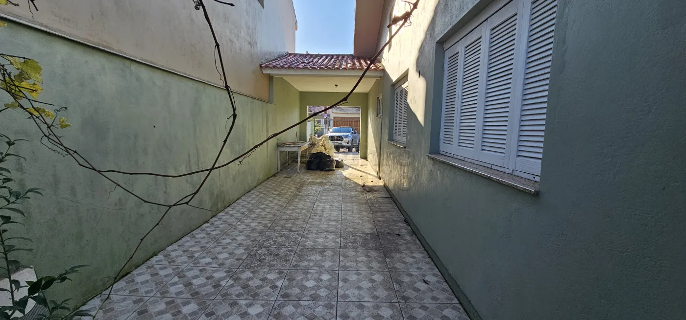 Alugar Apartamento / Padr&atilde;o em Pelotas R$ 950,00 - Foto 7