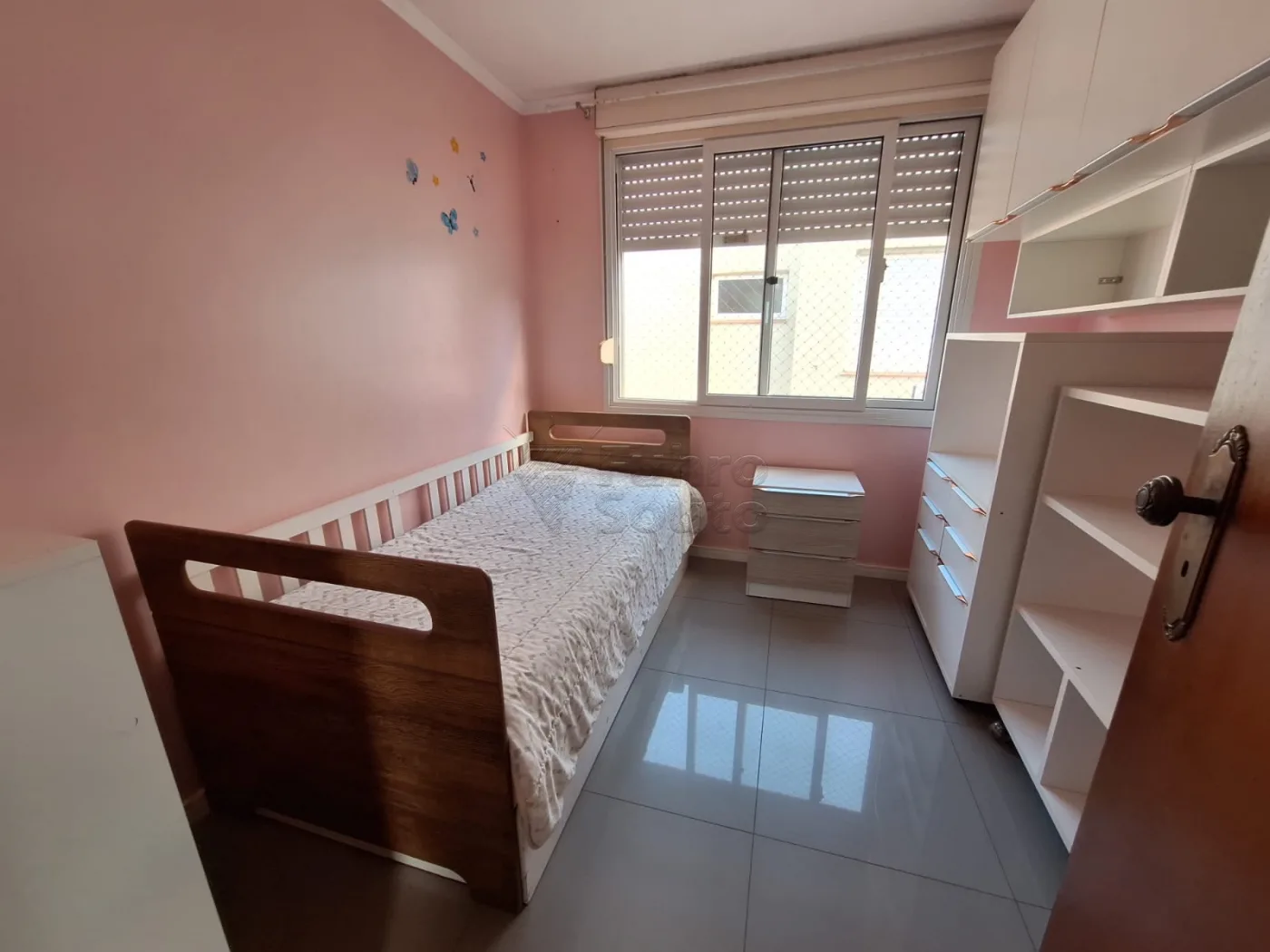 Comprar Apartamento / Padr&atilde;o em Pelotas R$ 450.000,00 - Foto 7