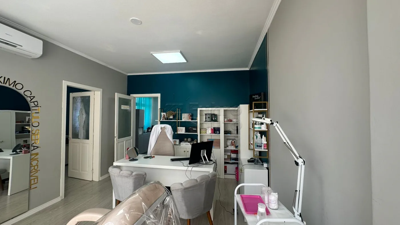 Comprar Comercial / Sala em Condom&iacute;nio em Pelotas R$ 220.000,00 - Foto 5