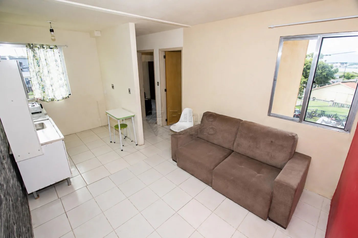 Alugar Apartamento / Padr&atilde;o em Pelotas R$ 850,00 - Foto 1