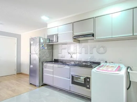 Comprar Apartamento / Padr&atilde;o em Pelotas R$ 150.000,00 - Foto 3