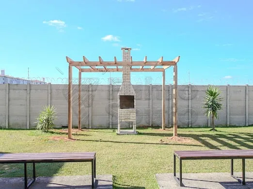 Comprar Apartamento / Padr&atilde;o em Pelotas R$ 150.000,00 - Foto 9