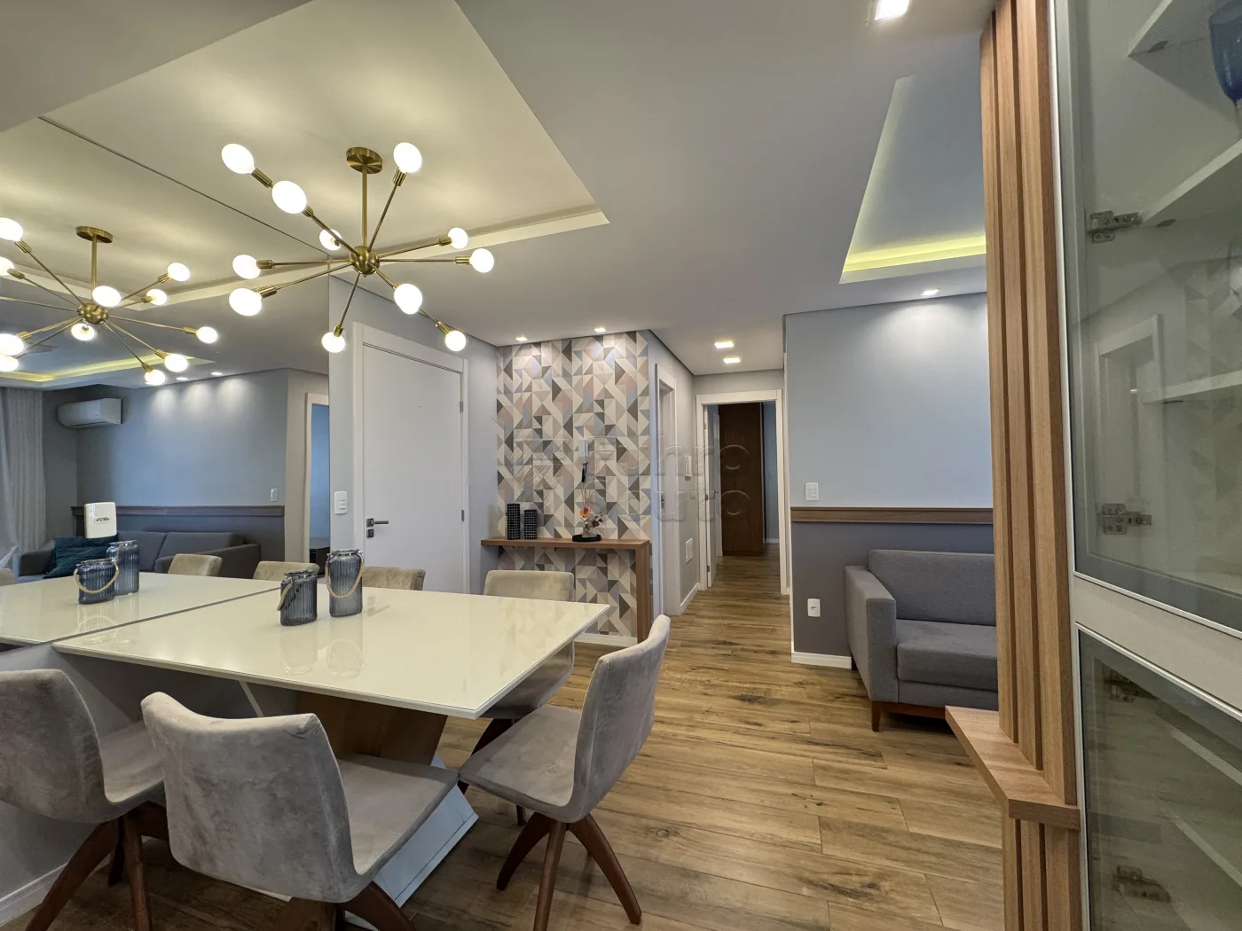 Comprar Apartamento / Padr&atilde;o em Pelotas R$ 450.000,00 - Foto 4