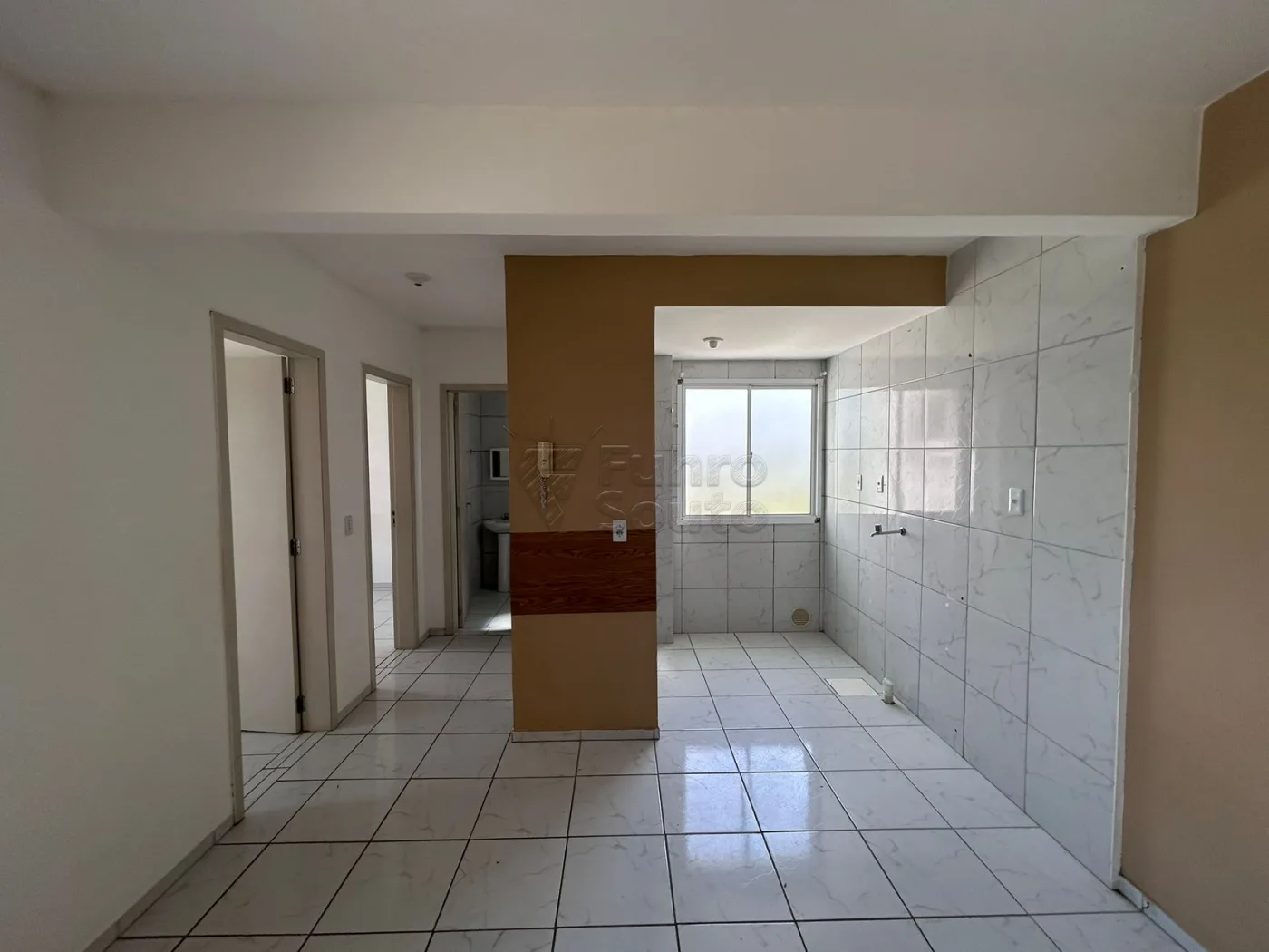 Comprar Apartamento / Padr&atilde;o em Pelotas R$ 139.000,00 - Foto 1