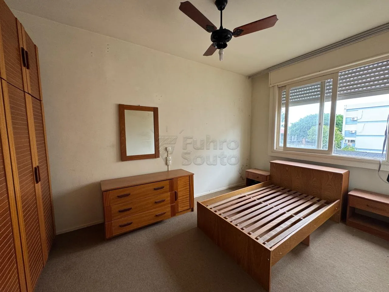Comprar Apartamento / Padr&atilde;o em Pelotas R$ 140.000,00 - Foto 3