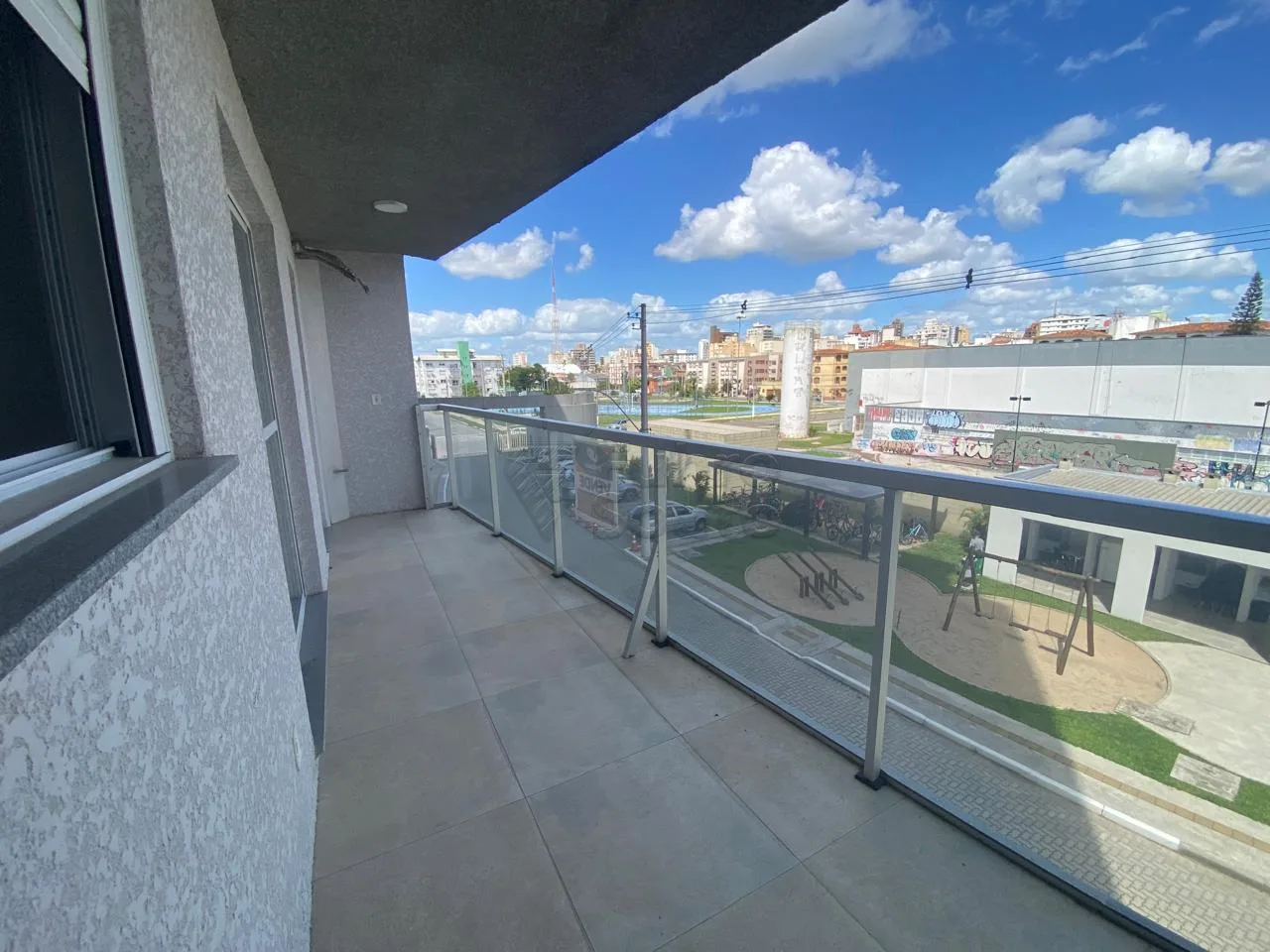 Comprar Apartamento / Padr&atilde;o em Pelotas R$ 380.000,00 - Foto 7