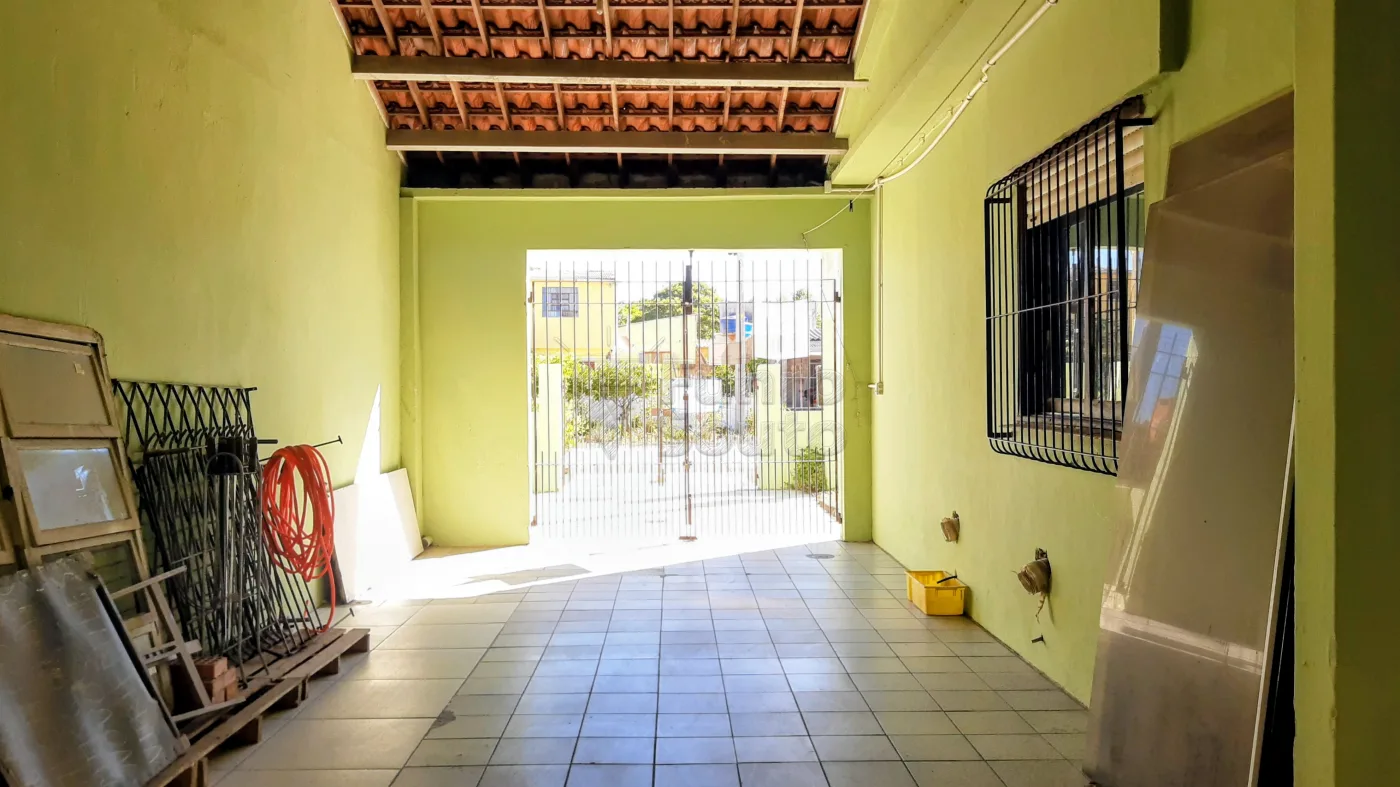 Comprar Casa / Padr&atilde;o em Pelotas R$ 650.000,00 - Foto 12
