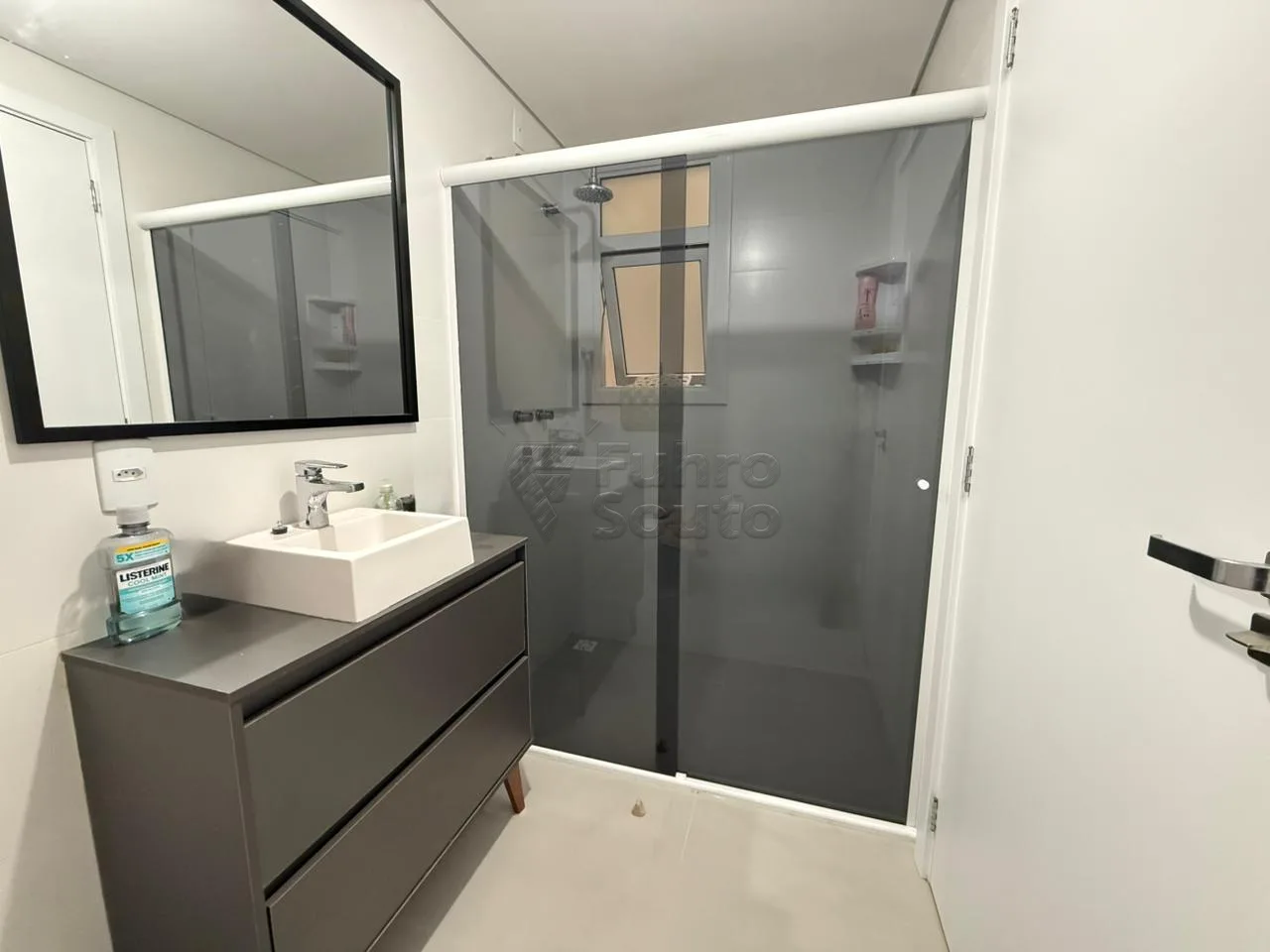 Comprar Apartamento / Padr&atilde;o em Pelotas R$ 485.000,00 - Foto 9