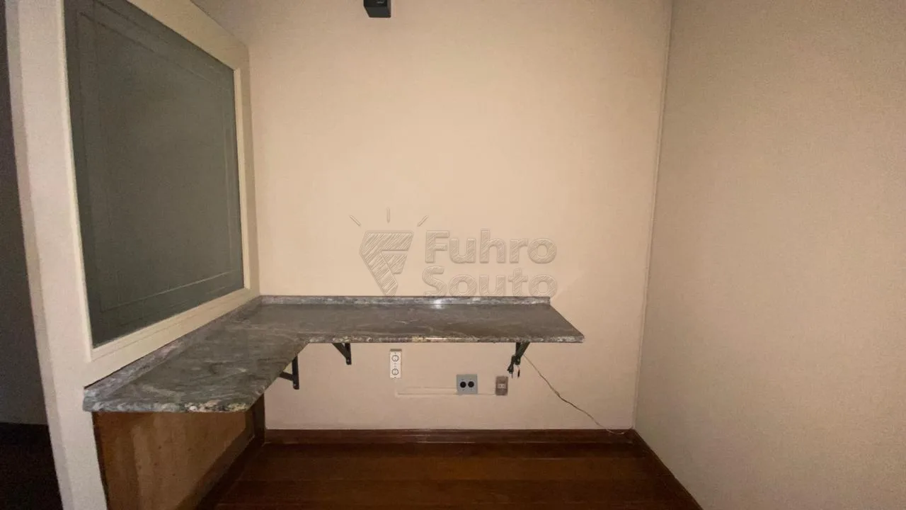 Comprar Comercial / Sala em Condom&iacute;nio em Pelotas R$ 250.000,00 - Foto 5