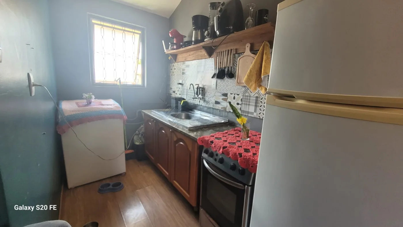 Comprar Apartamento / Padr&atilde;o em Pelotas R$ 175.000,00 - Foto 2