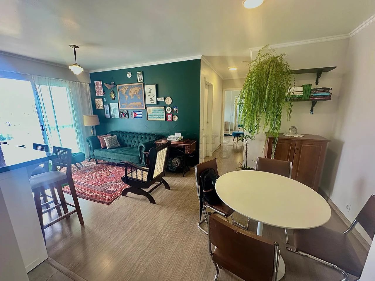 Comprar Apartamento / Padr&atilde;o em Pelotas R$ 460.000,00 - Foto 2