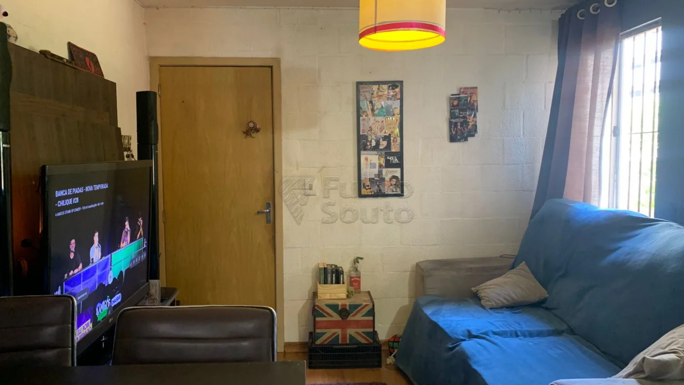 Comprar Apartamento / Padr&atilde;o em Pelotas R$ 120.000,00 - Foto 2