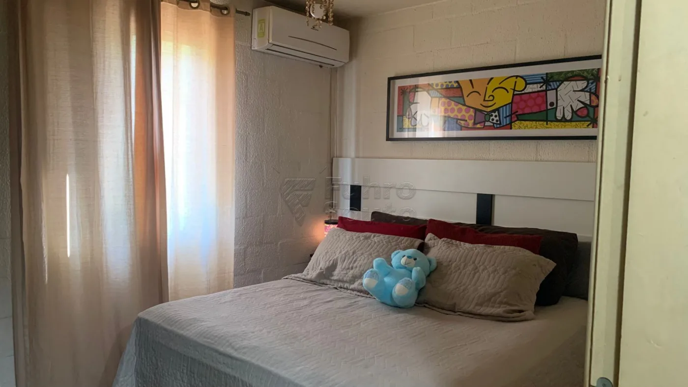 Comprar Apartamento / Padr&atilde;o em Pelotas R$ 120.000,00 - Foto 8