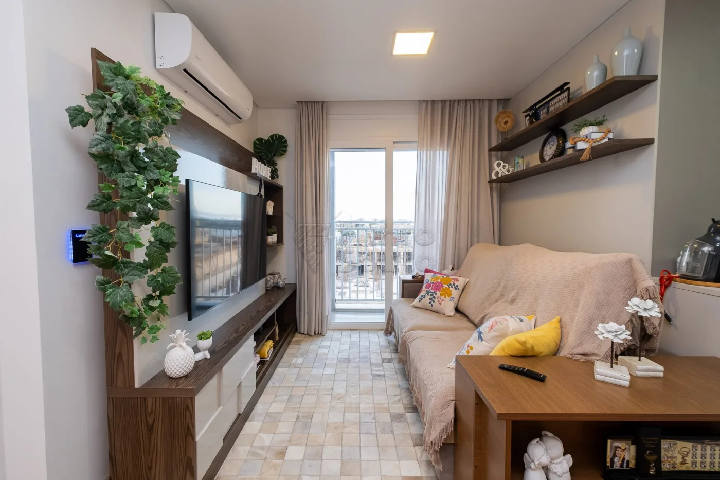 Comprar Apartamento / Padr&atilde;o em Pelotas R$ 540.000,00 - Foto 2