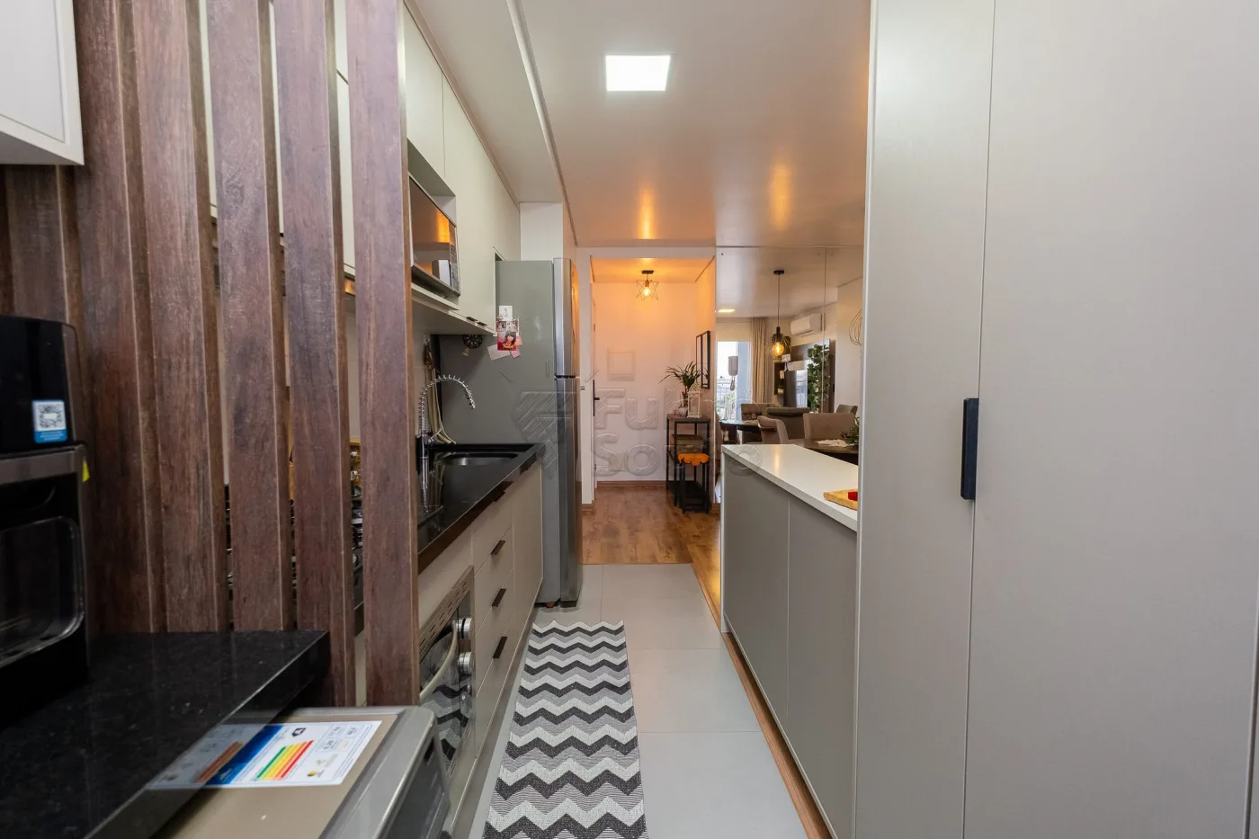 Comprar Apartamento / Padr&atilde;o em Pelotas R$ 540.000,00 - Foto 7