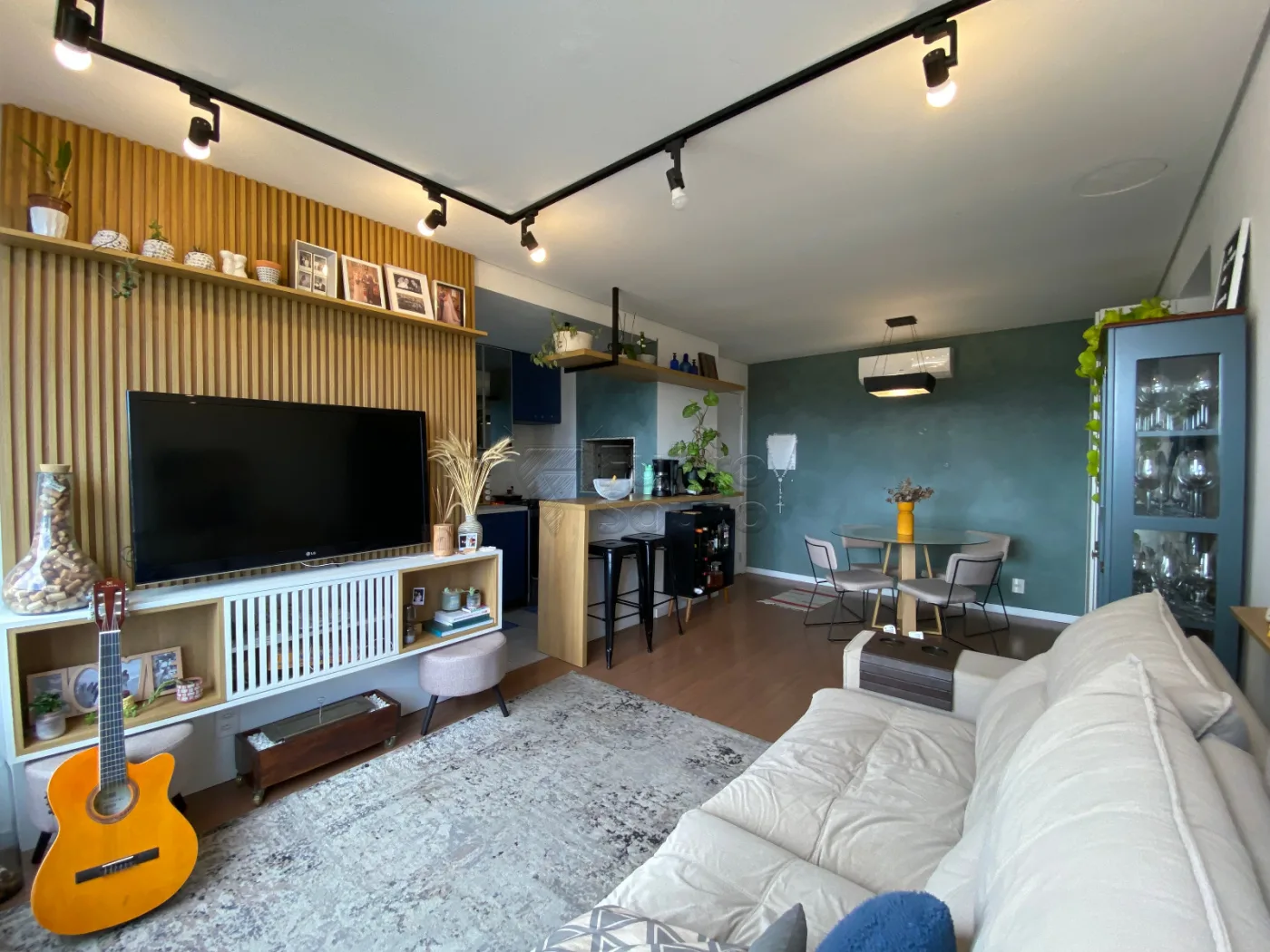 Comprar Apartamento / Padr&atilde;o em Pelotas R$ 649.000,00 - Foto 1