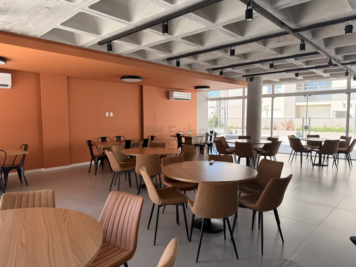 Comprar Apartamento / Padr&atilde;o em Pelotas R$ 560.000,00 - Foto 14