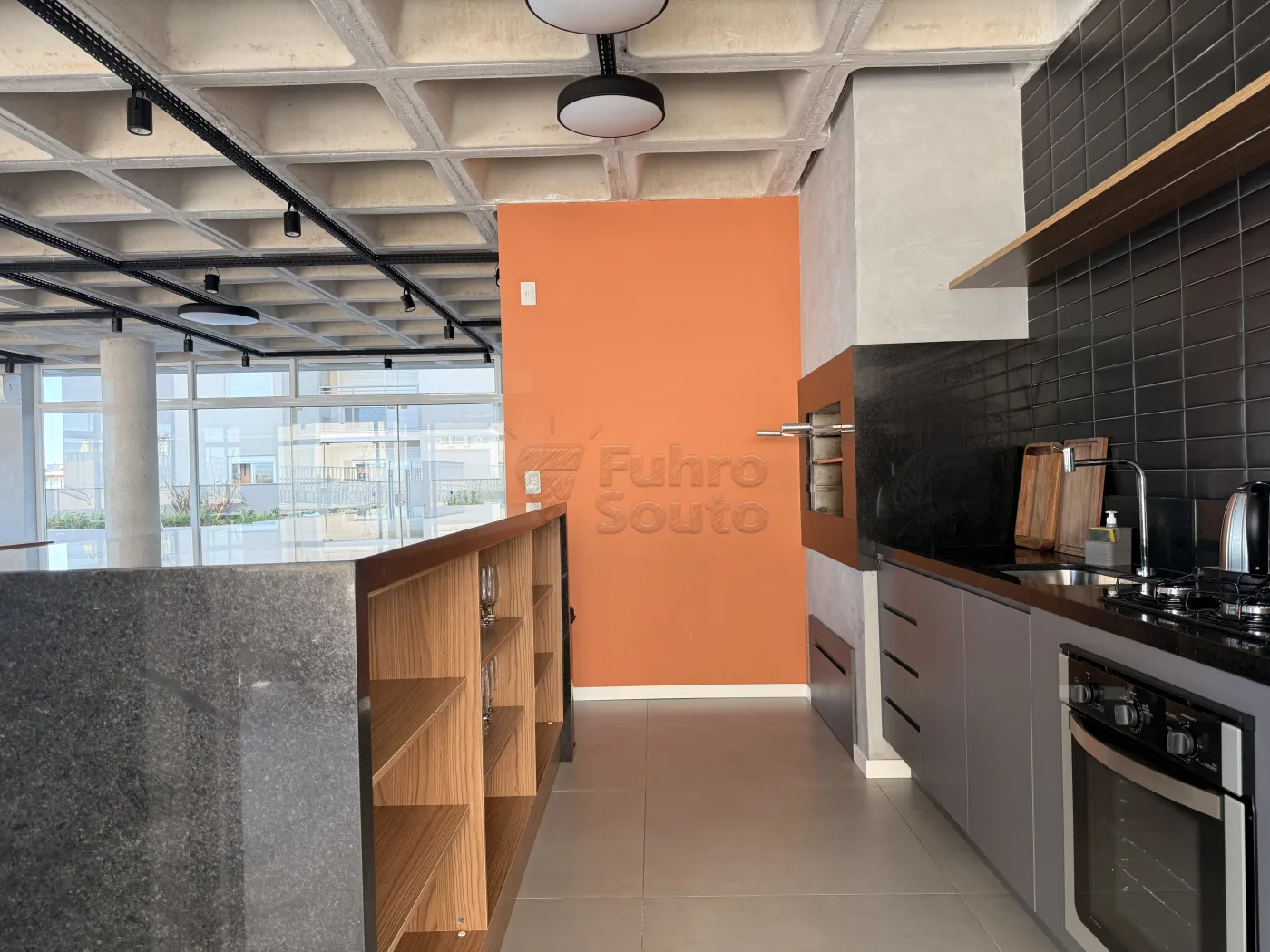 Comprar Apartamento / Padr&atilde;o em Pelotas R$ 560.000,00 - Foto 27