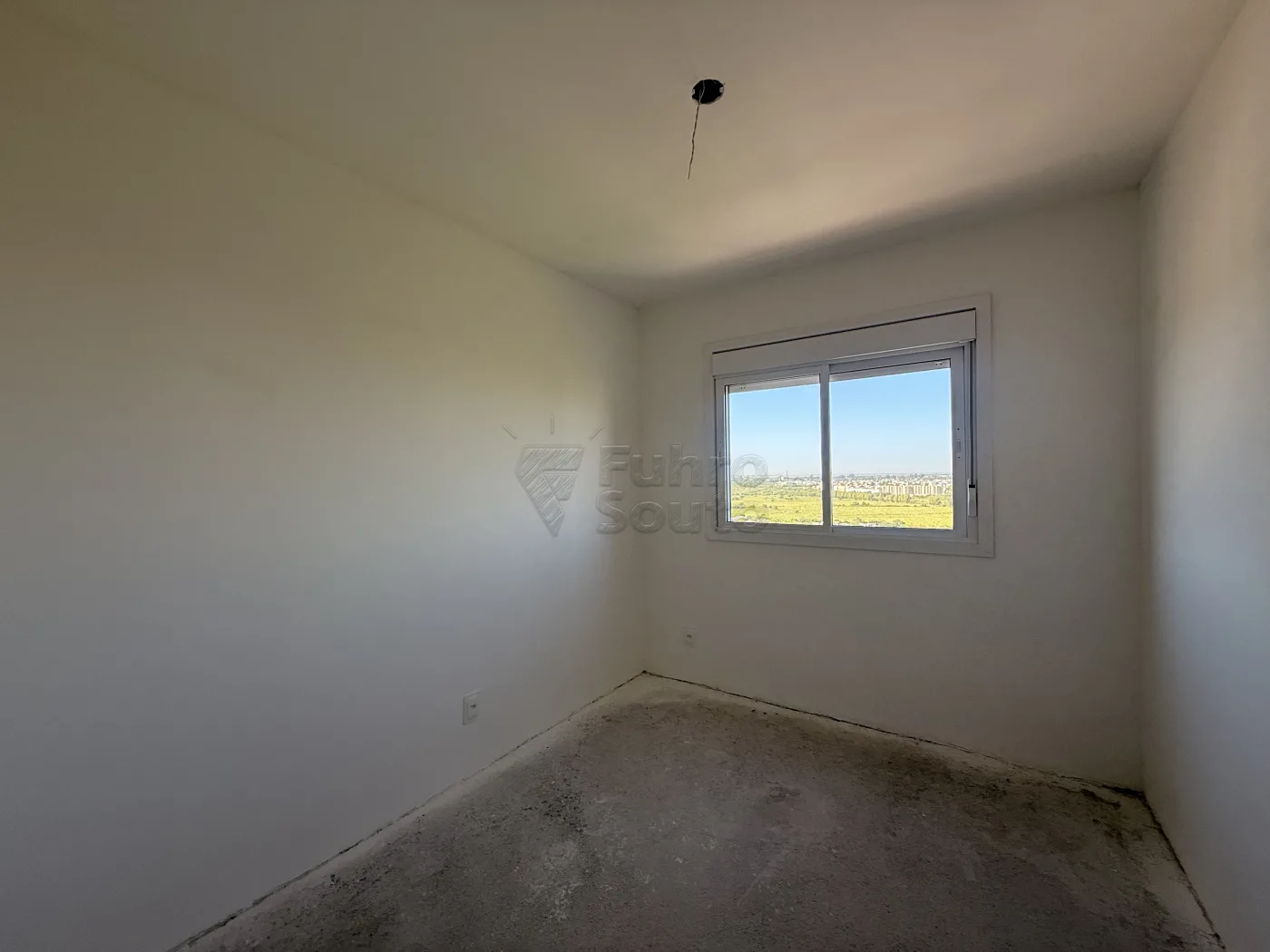 Comprar Apartamento / Padr&atilde;o em Pelotas R$ 560.000,00 - Foto 3