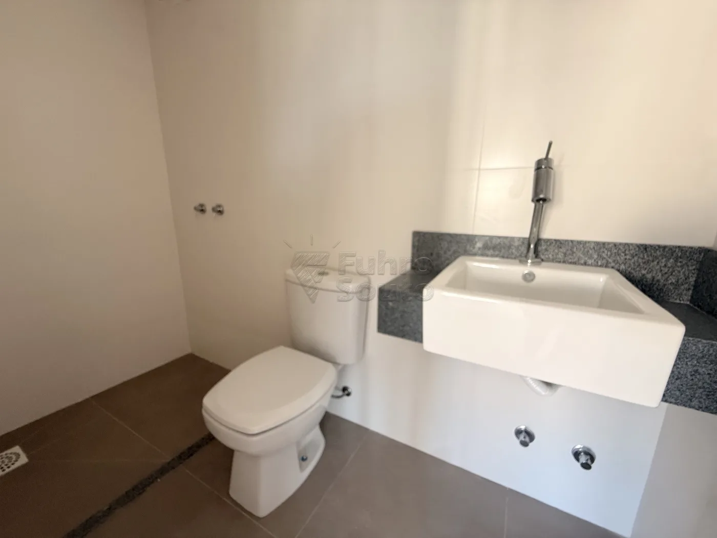Comprar Apartamento / Padr&atilde;o em Pelotas R$ 450.000,00 - Foto 7