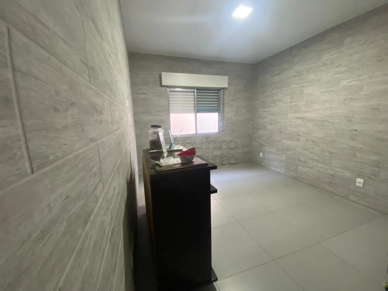 Comprar Casa / Padr&atilde;o em Pelotas R$ 851.200,00 - Foto 7