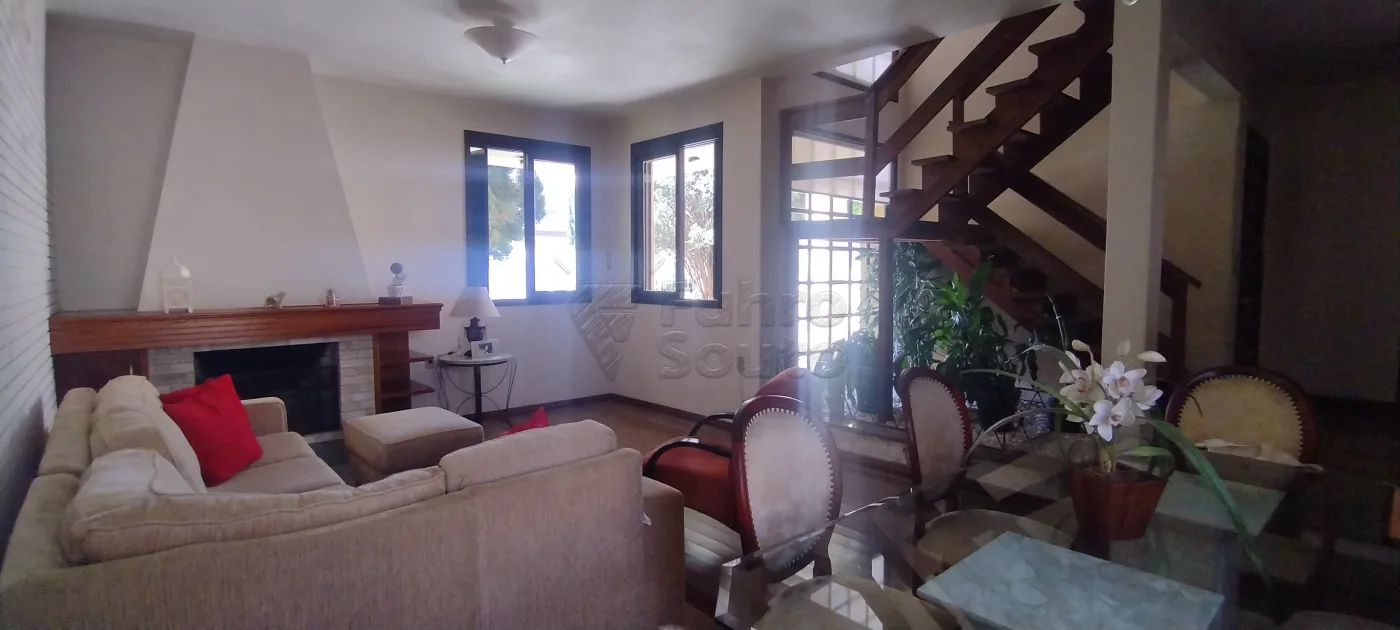 Comprar Casa / Padr&atilde;o em Pelotas R$ 1.290.000,00 - Foto 2