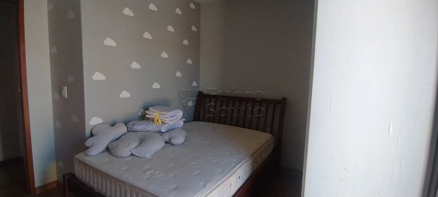 Comprar Casa / Padr&atilde;o em Pelotas R$ 1.290.000,00 - Foto 10