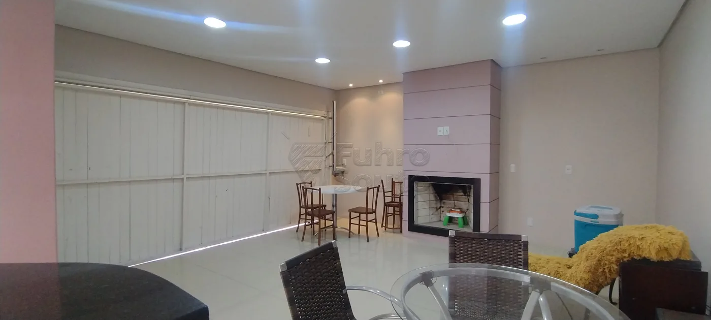 Comprar Casa / Padr&atilde;o em Pelotas R$ 1.290.000,00 - Foto 14