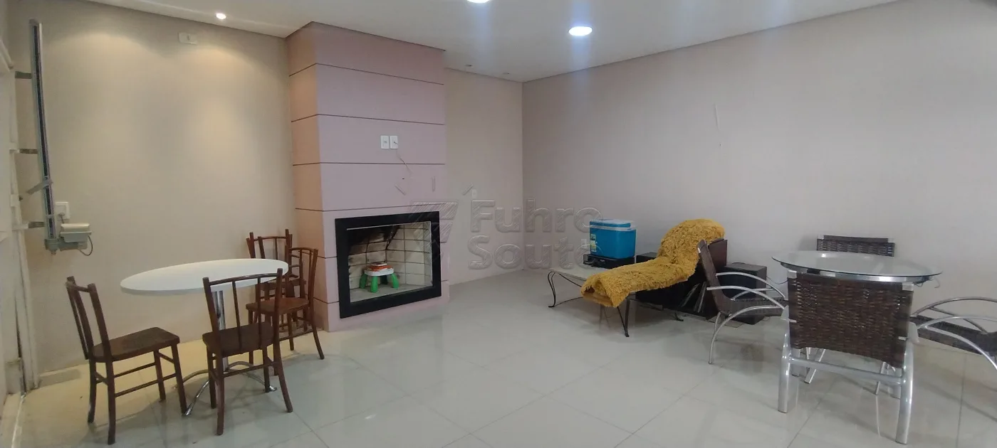 Comprar Casa / Padr&atilde;o em Pelotas R$ 1.290.000,00 - Foto 16