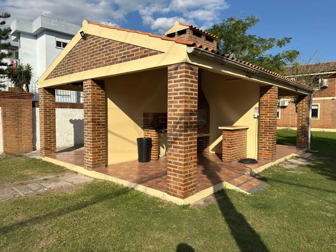 Comprar Apartamento / Padr&atilde;o em Pelotas R$ 170.240,00 - Foto 7