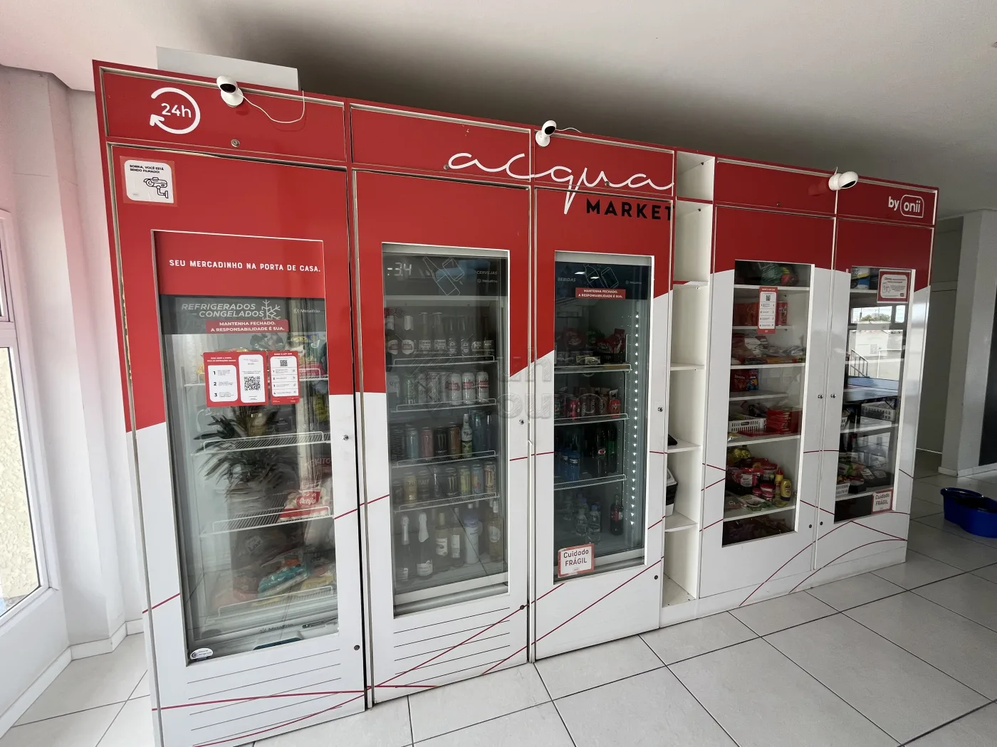 Comprar Apartamento / Padr&atilde;o em Pelotas R$ 249.900,00 - Foto 12