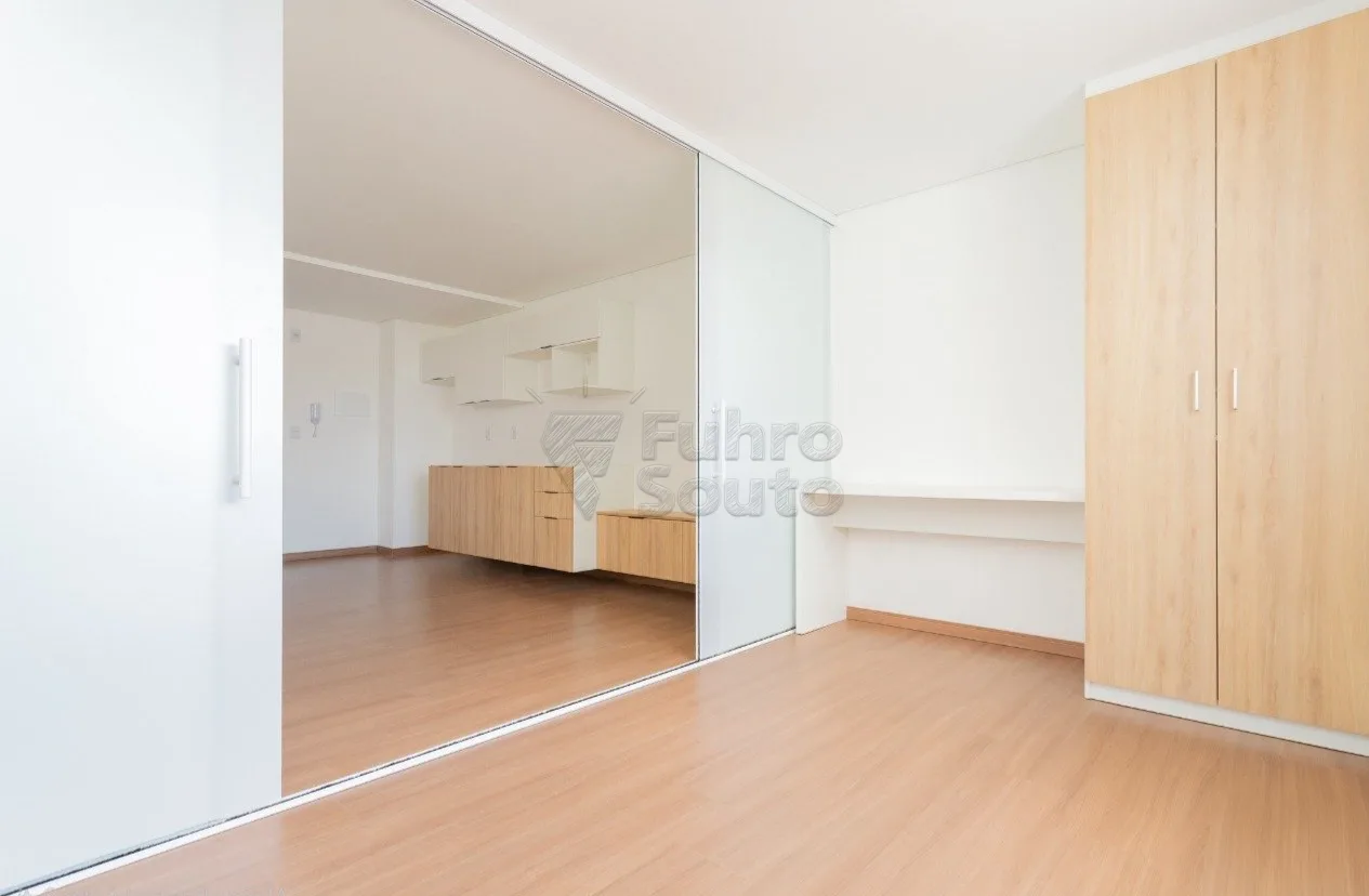 Comprar Apartamento / Loft  Studio em Pelotas R$ 280.000,00 - Foto 4