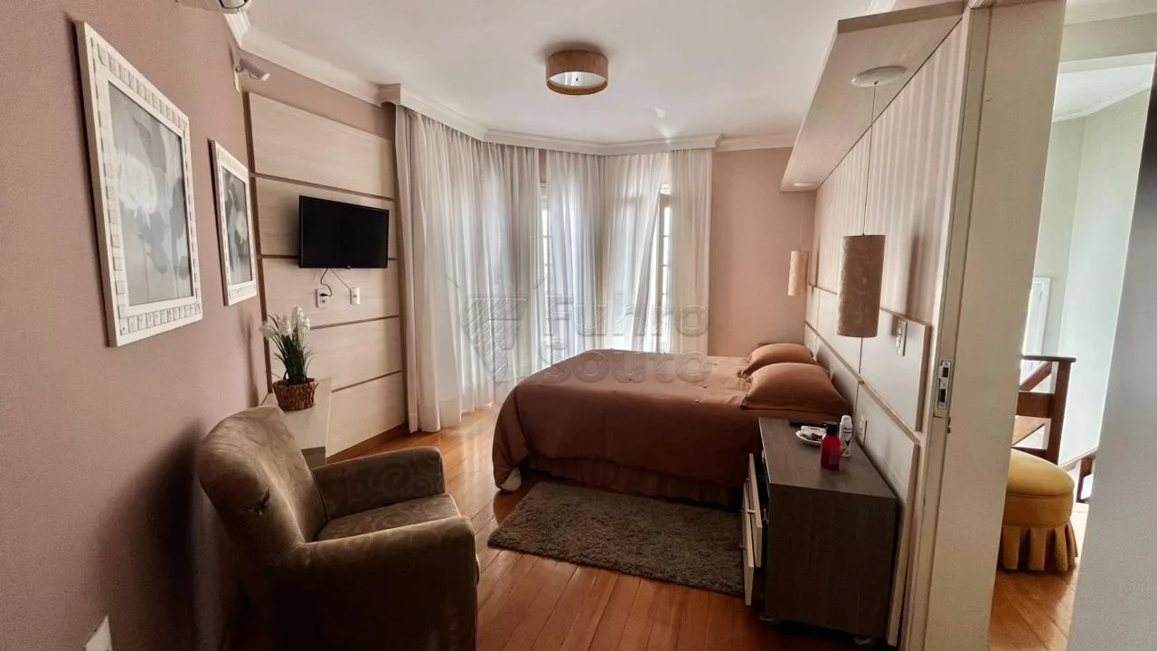 Comprar Casa / Padr&atilde;o em Pelotas R$ 1.000.000,00 - Foto 11