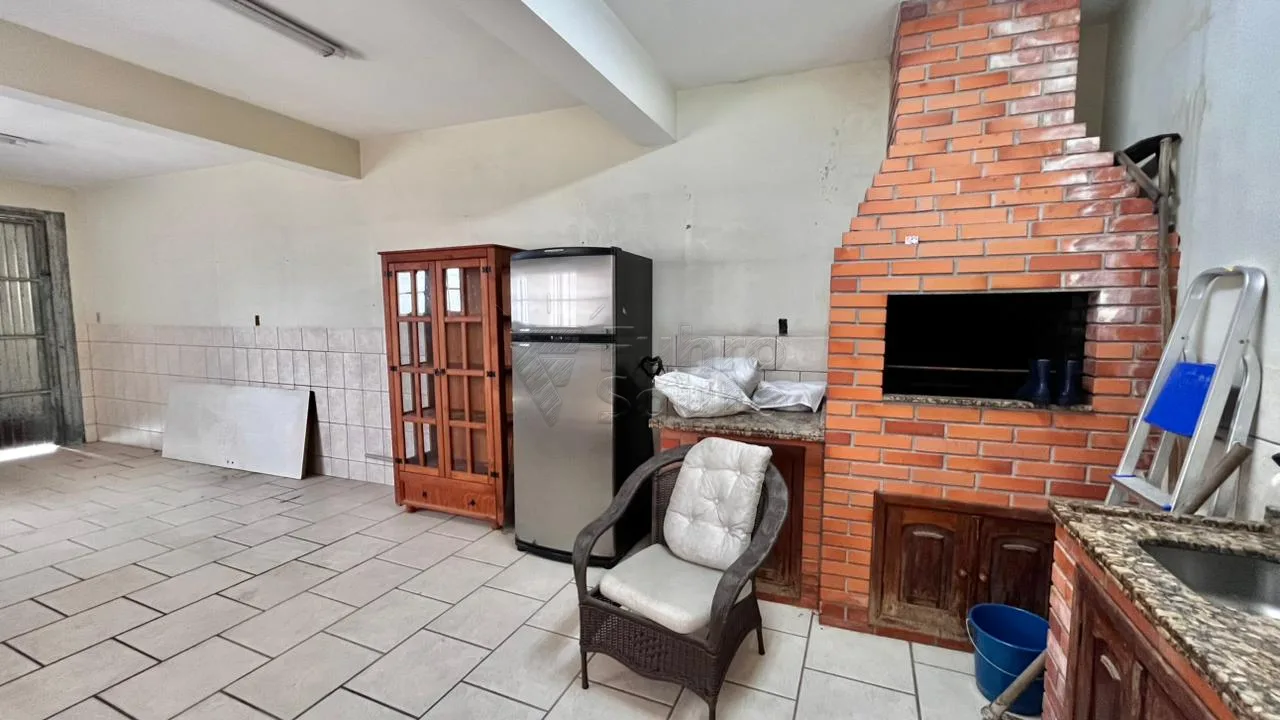 Comprar Casa / Padr&atilde;o em Pelotas R$ 1.000.000,00 - Foto 17