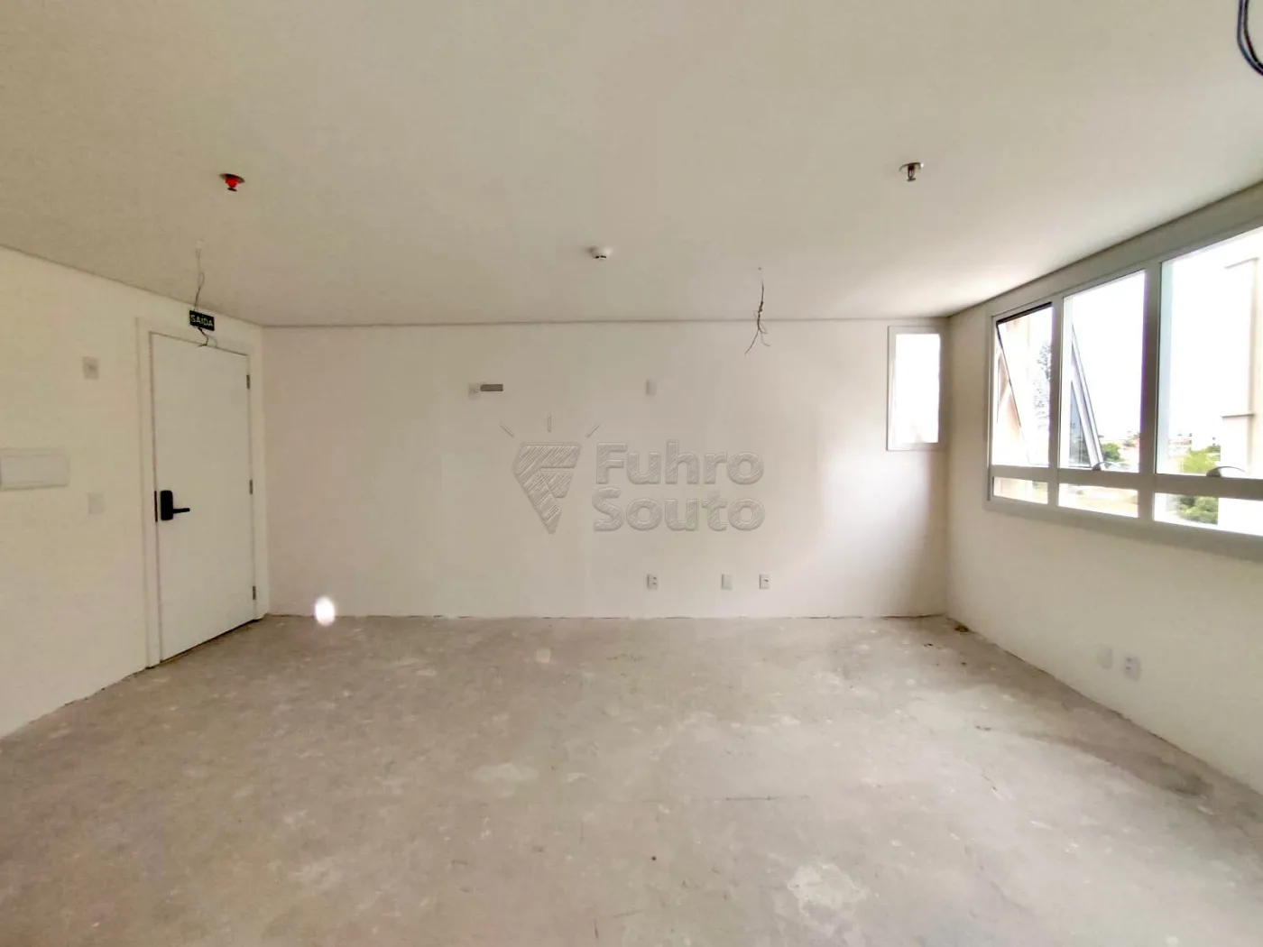 Comprar Comercial / Sala em Condom&iacute;nio em Pelotas R$ 400.000,00 - Foto 7