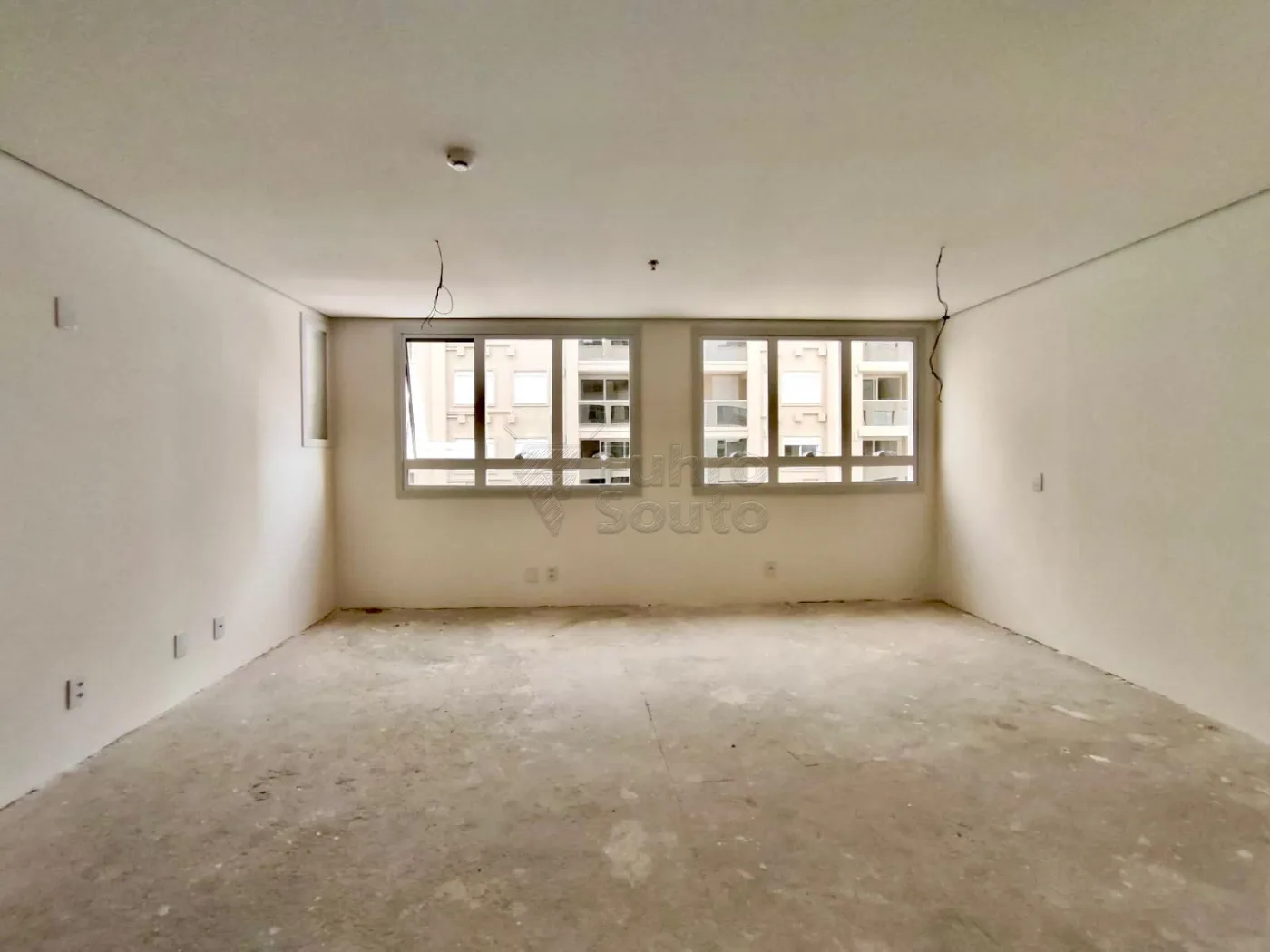 Comprar Comercial / Sala em Condom&iacute;nio em Pelotas R$ 400.000,00 - Foto 6