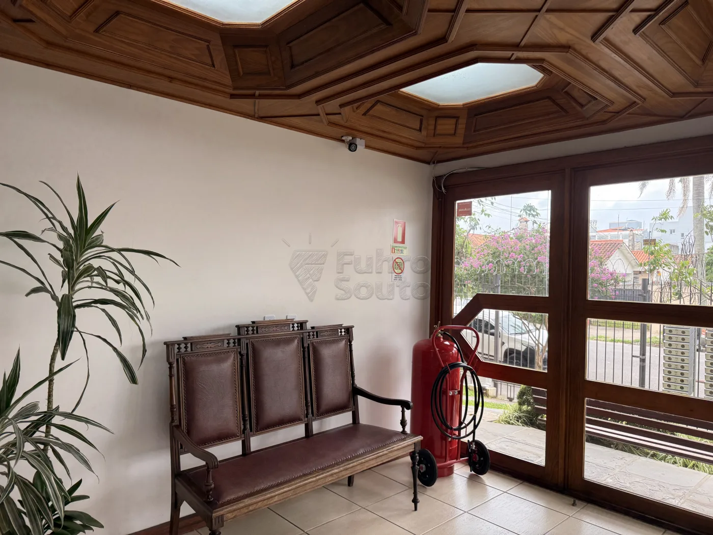 Comprar Apartamento / Padr&atilde;o em Pelotas R$ 530.000,00 - Foto 15