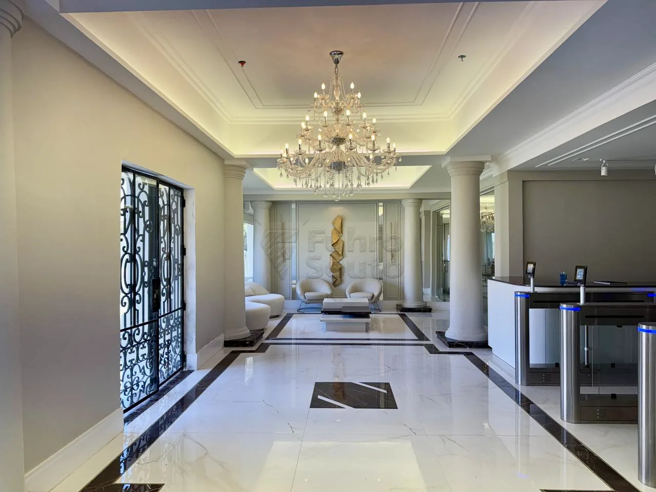 Comprar Comercial / Sala em Condom&iacute;nio em Pelotas R$ 470.000,00 - Foto 3