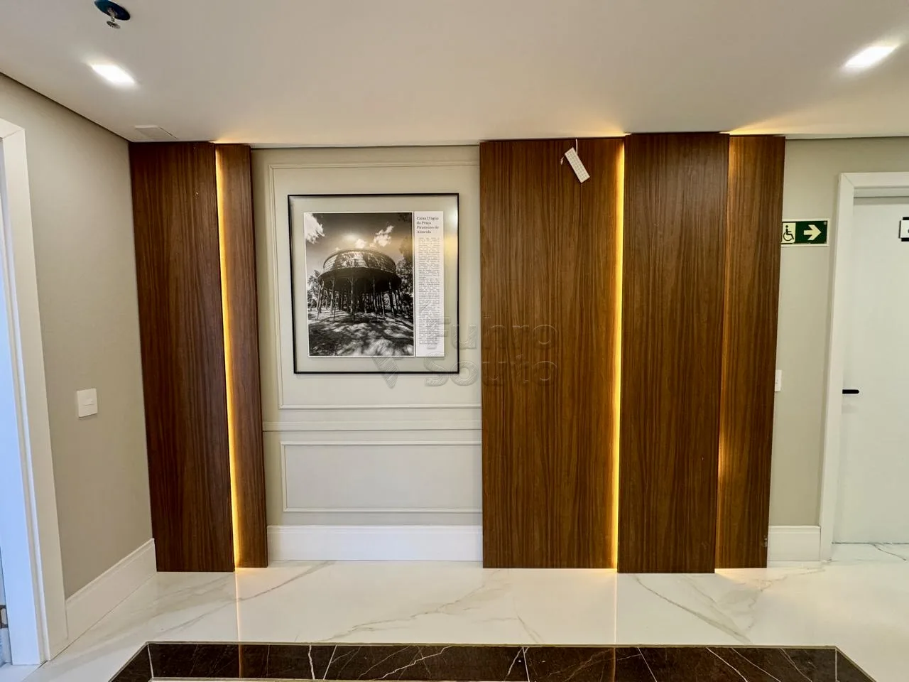 Comprar Comercial / Sala em Condom&iacute;nio em Pelotas R$ 470.000,00 - Foto 4