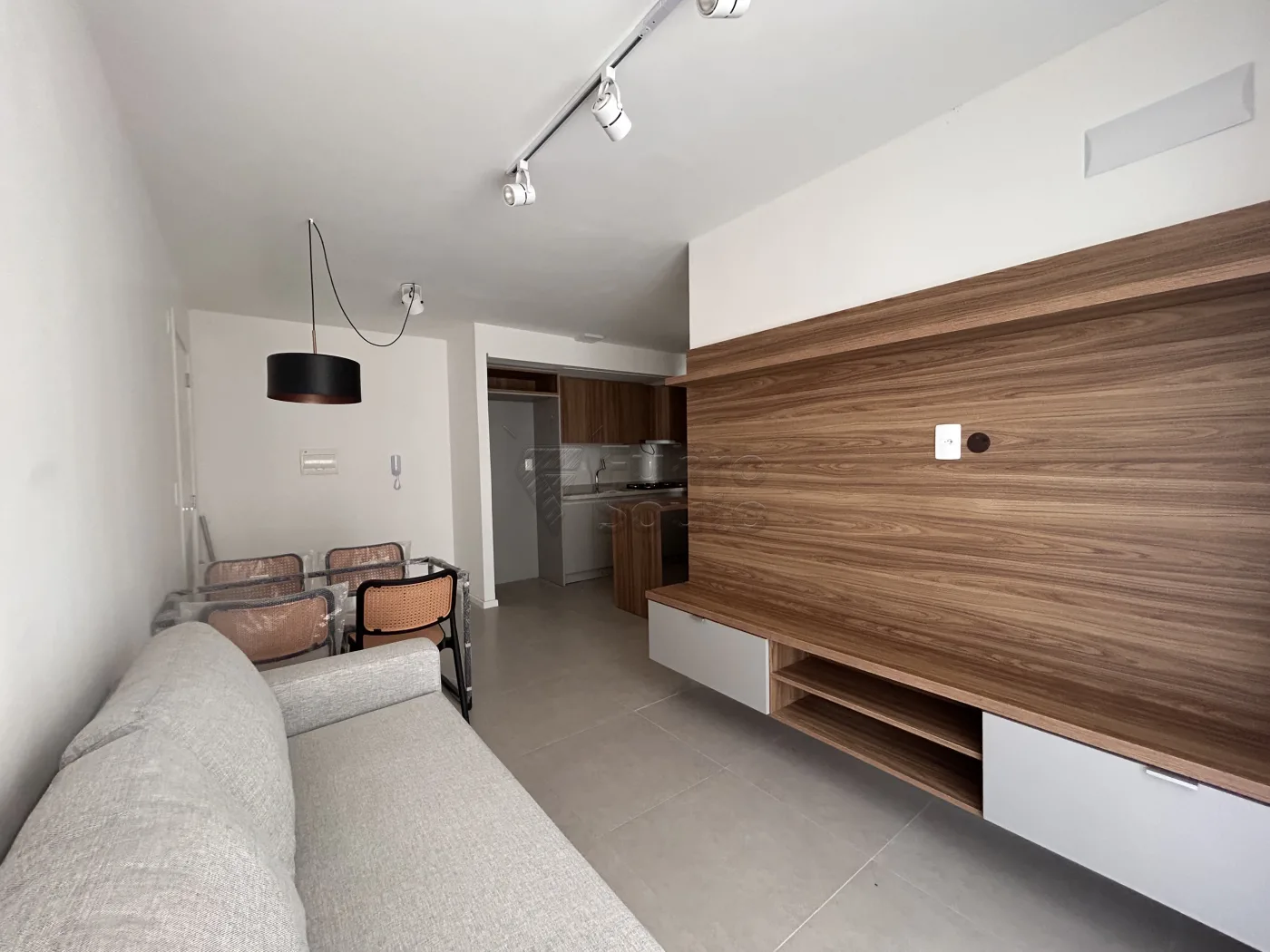 Comprar Apartamento / Padr&atilde;o em Pelotas R$ 320.000,00 - Foto 1